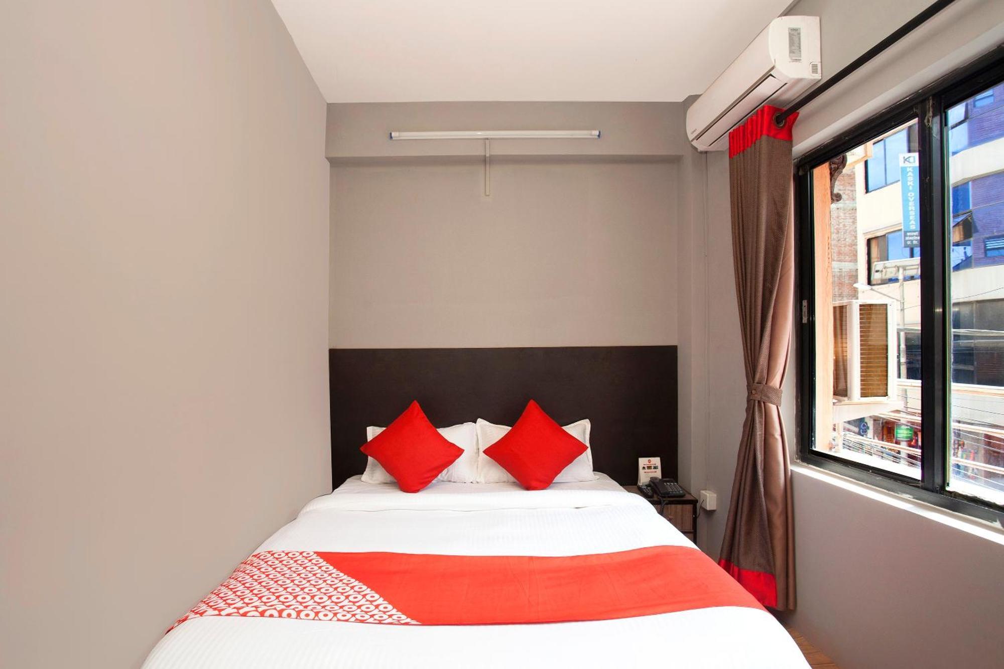 Oyo 587 Hotel Tradition Inn Kathmandu Bagian luar foto