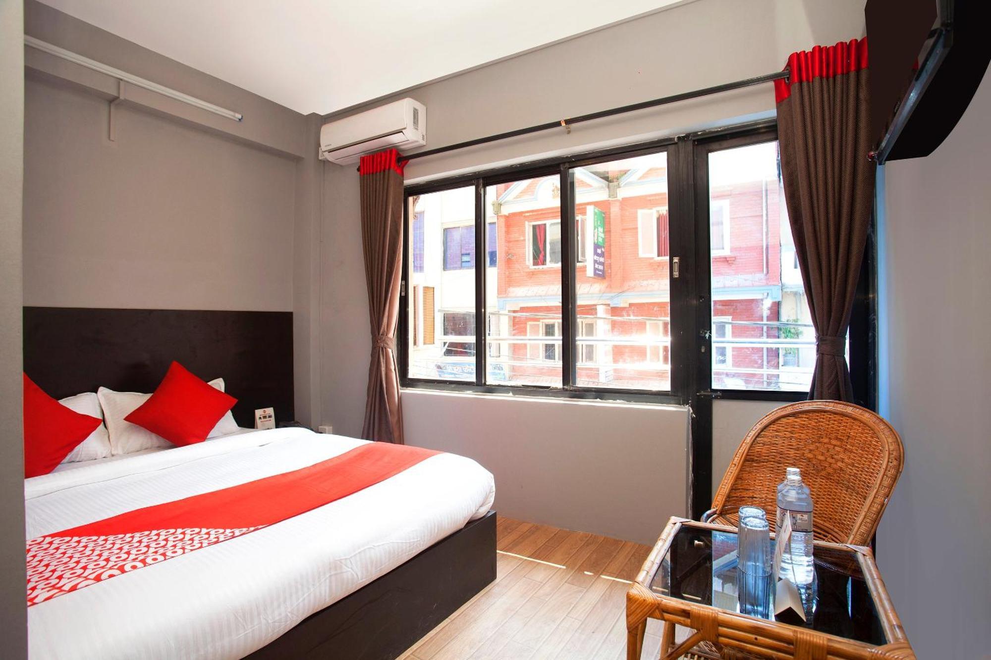 Oyo 587 Hotel Tradition Inn Kathmandu Bagian luar foto