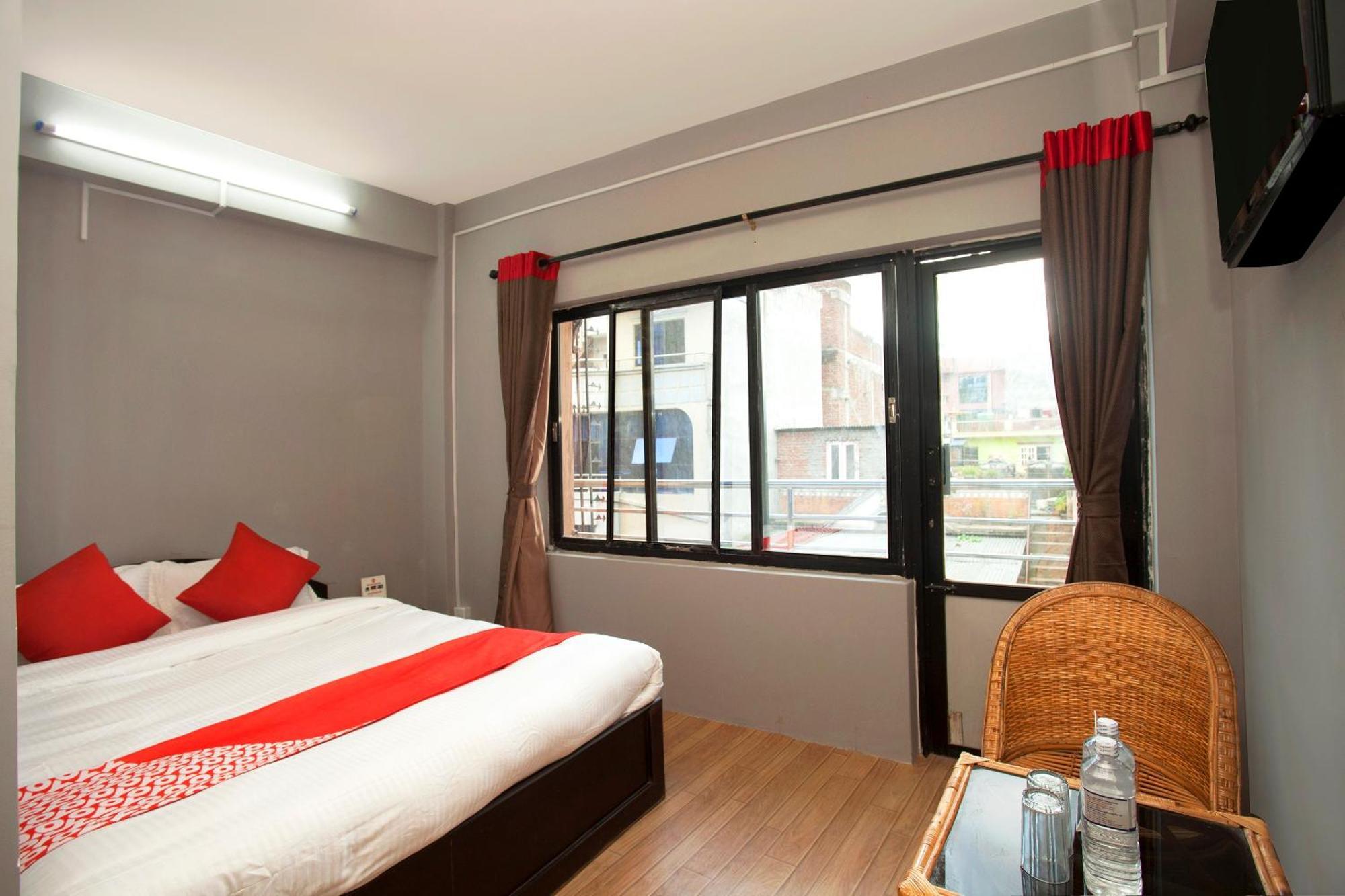 Oyo 587 Hotel Tradition Inn Kathmandu Bagian luar foto