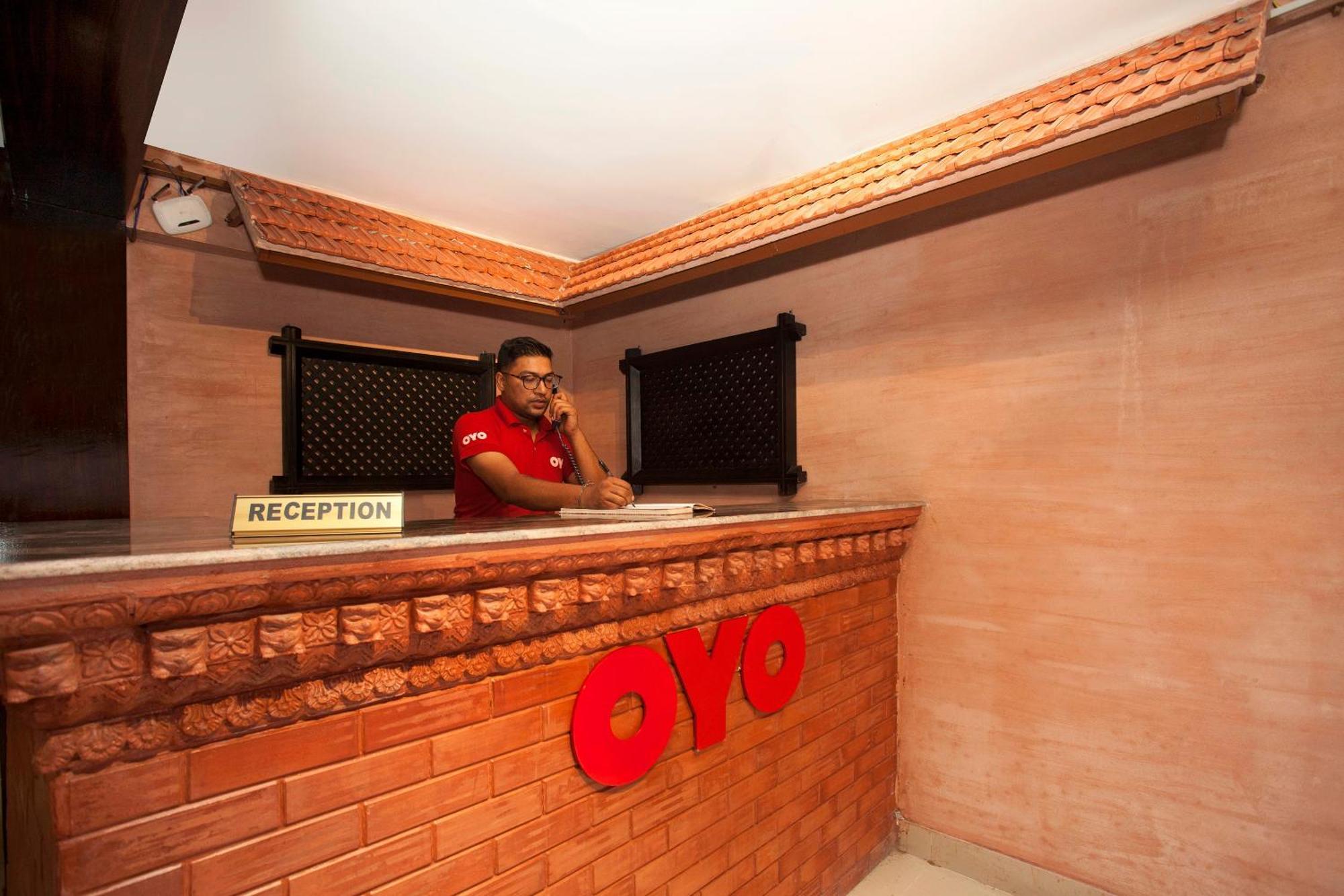 Oyo 587 Hotel Tradition Inn Kathmandu Bagian luar foto