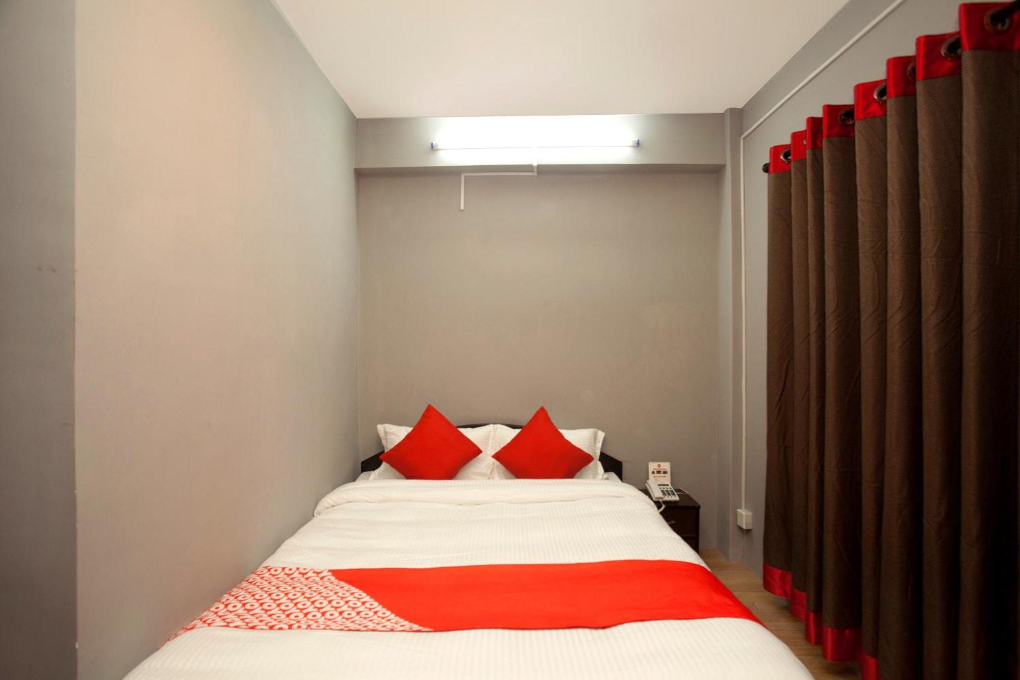 Oyo 587 Hotel Tradition Inn Kathmandu Bagian luar foto